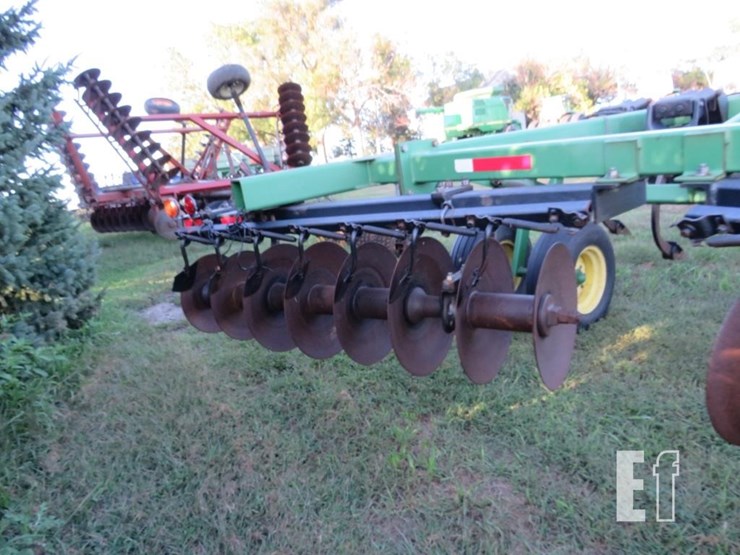 john-deere-510-image-12