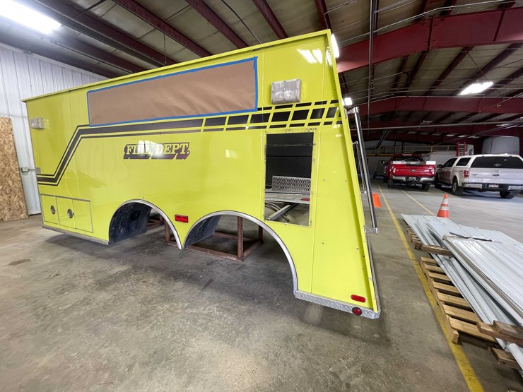 #13382-•-1993-fire-truck-tanker-body-with-poly-tank-image-7