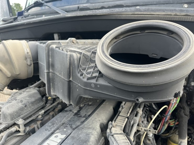 2020-kenworth-t680-image-33
