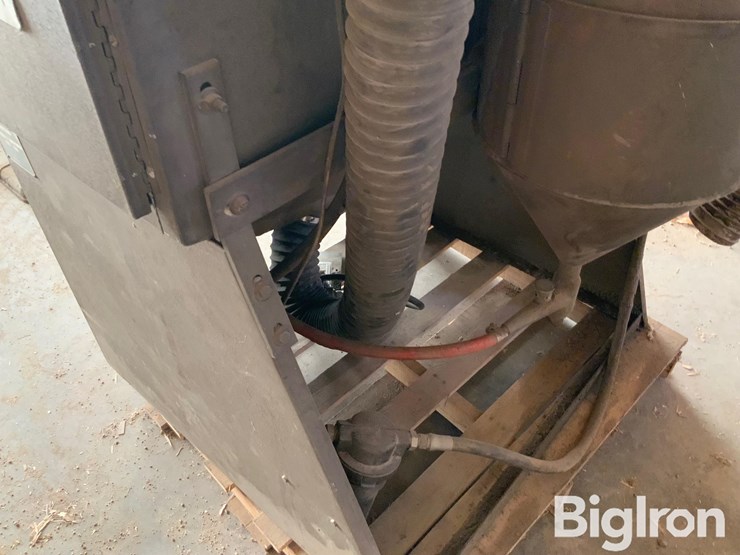 zero-mfg-b-300-f-blast-cabinet-image-10
