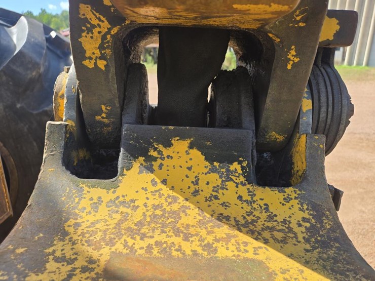 deere-648d-image-47