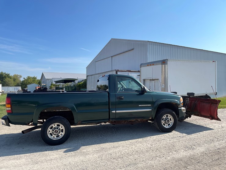 2003-gmc-2500-image-5