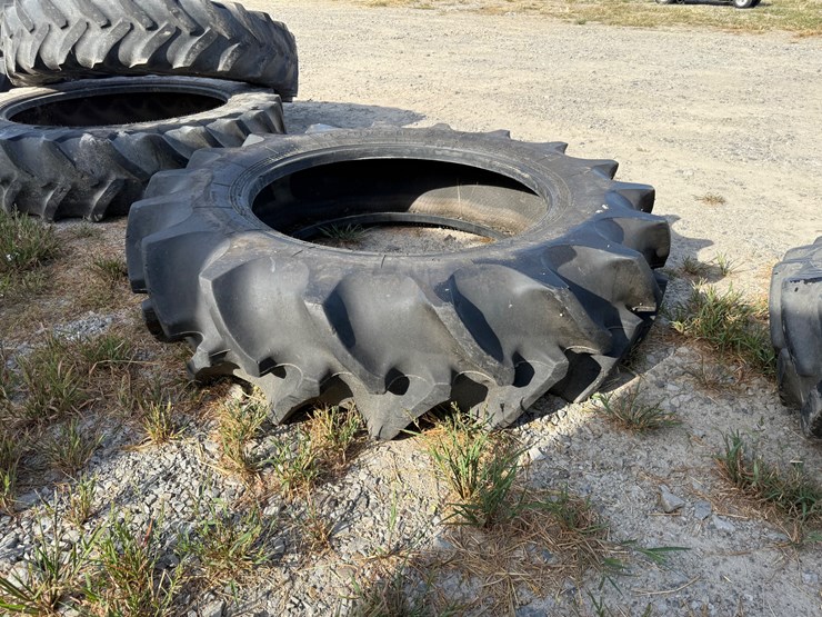 #9680-•-goodyear-520/85r46-tire-inv#:-9680-image-3