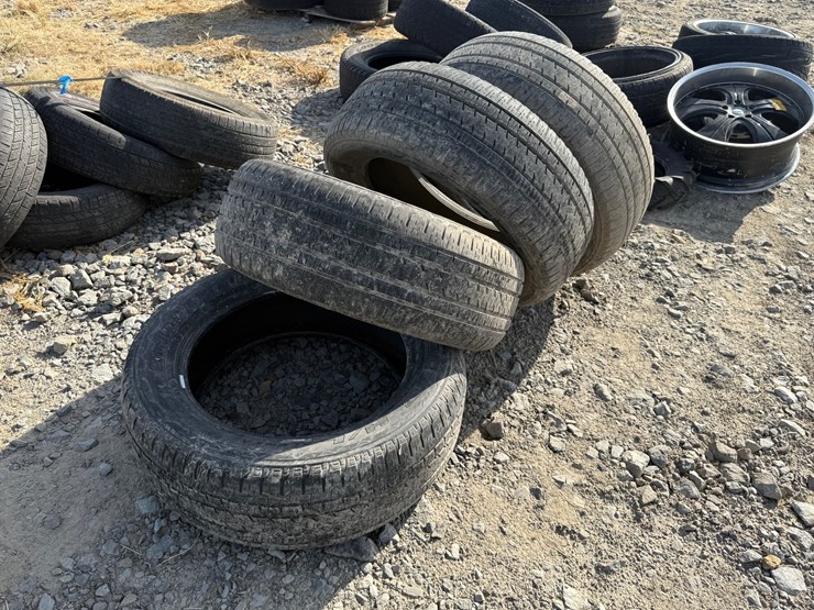 #9730-•-lot-of-(4)-p275/55r20-tires-inv#:-9730-image-3