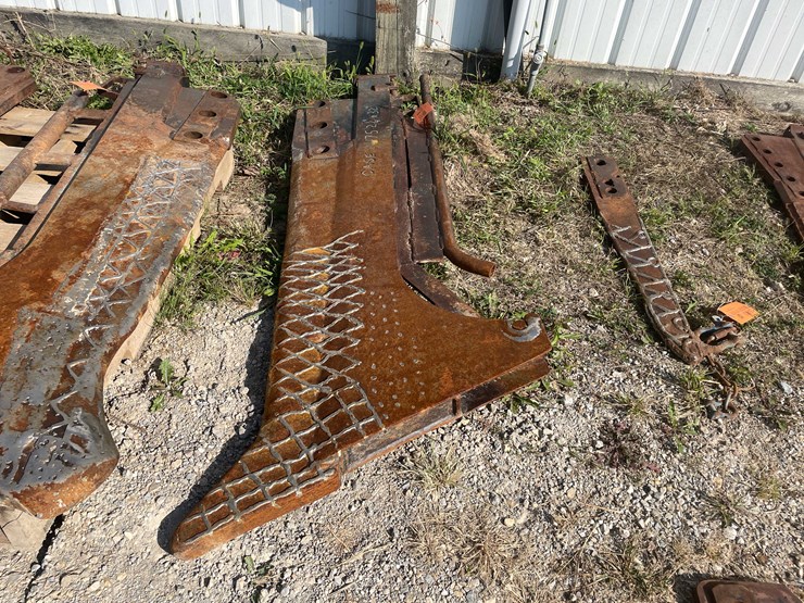 case-475-image-4