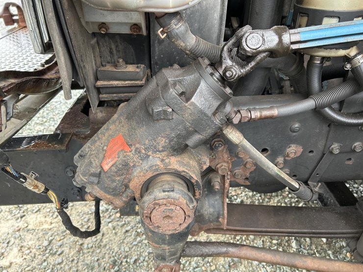 2002-international-durastar-4300-image-60