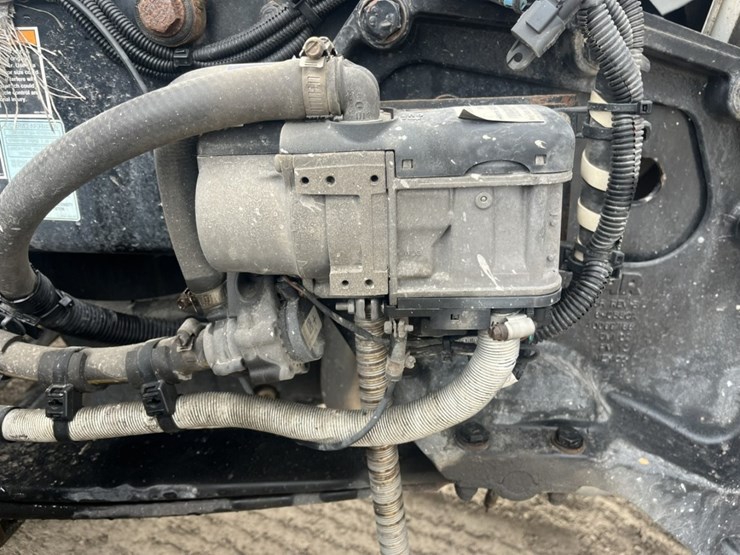 2020-kenworth-t680-image-46