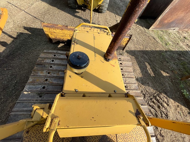1987-caterpillar-d3-image-27