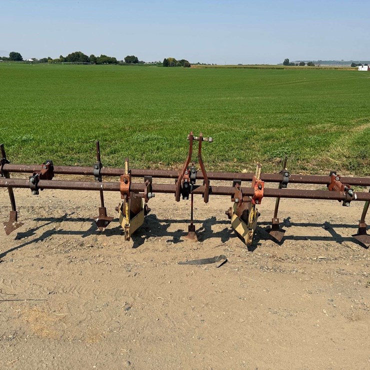Custom 2 Bar Toolbar Cultivator