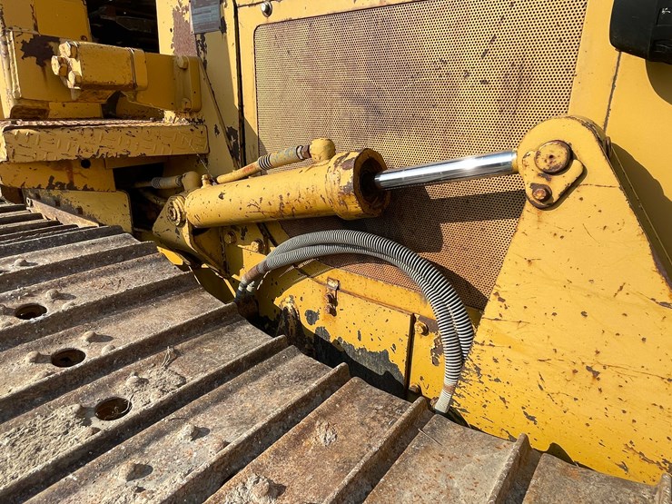 1987-caterpillar-d3-image-43