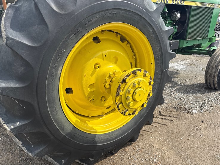 john-deere-4840-image-19