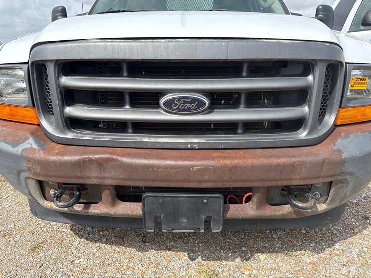 2005-ford-f350-image-26