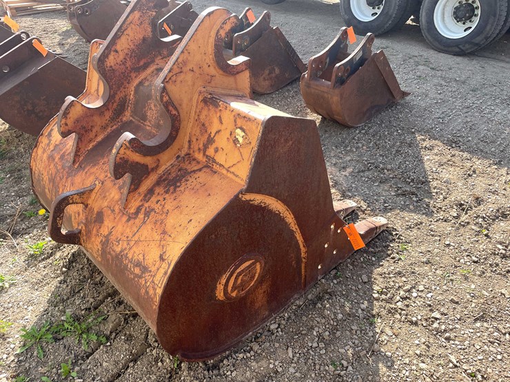 #13391-•-excavator-bucket-image-3
