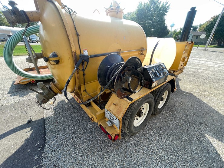 2001-vermeer-e550-image-16