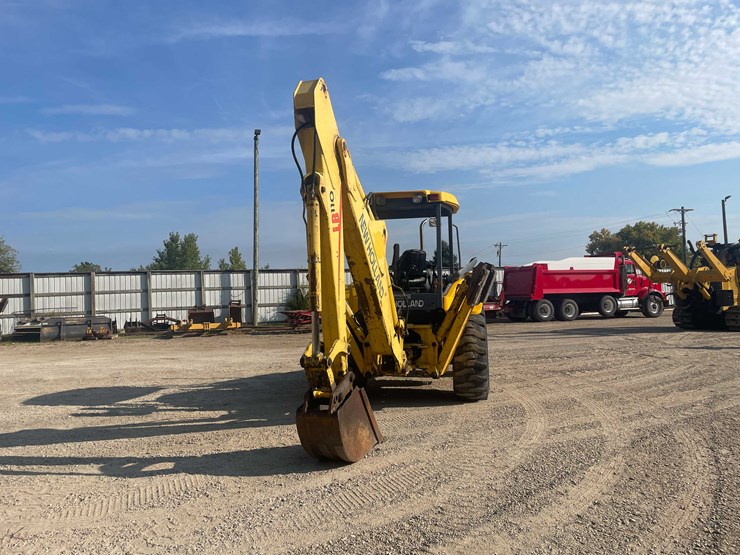 #13315-•-2003-lb110-backhoe-loader-image-6