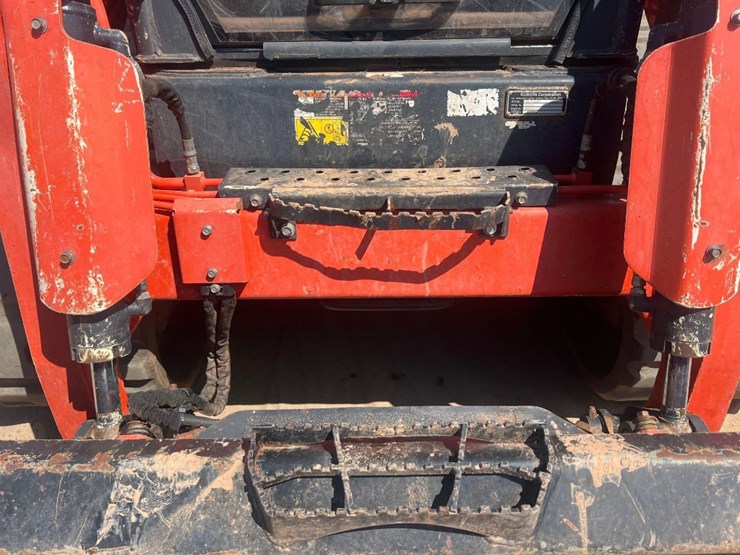 2019-kubota-svl95-2s-image-10