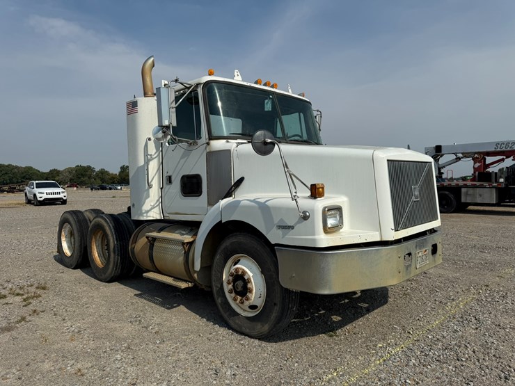 1997-cummins-m11-image-3
