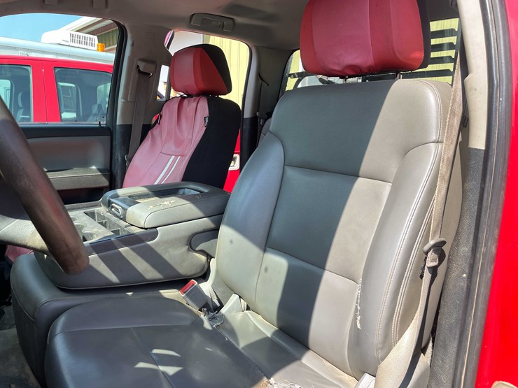 2015-gmc-sierra-2500hd-image-56