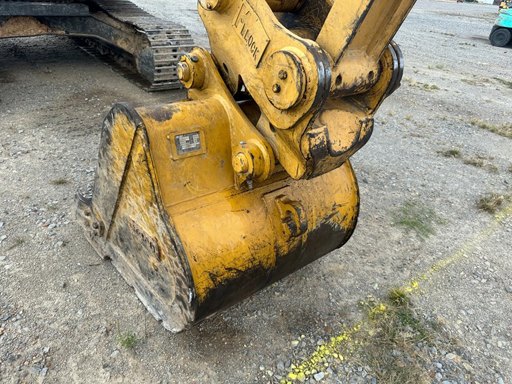 caterpillar-311fl-image-34