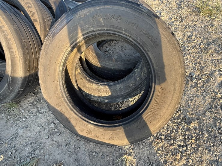 #649-•-lot-of-miscellaneous-tires-inv#:-9979-image-9