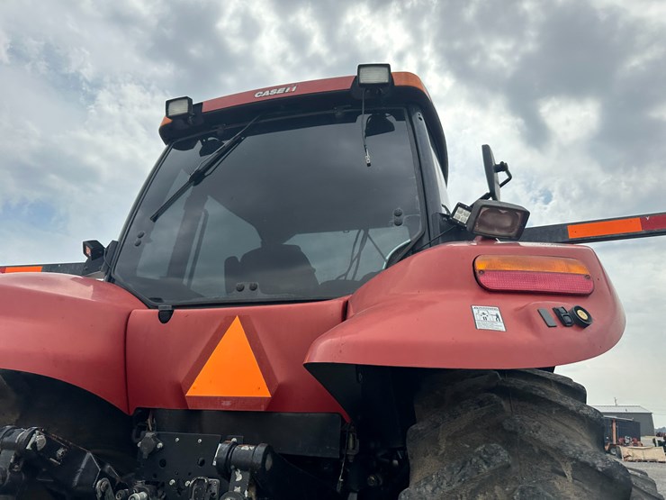 case-ih-340-image-39