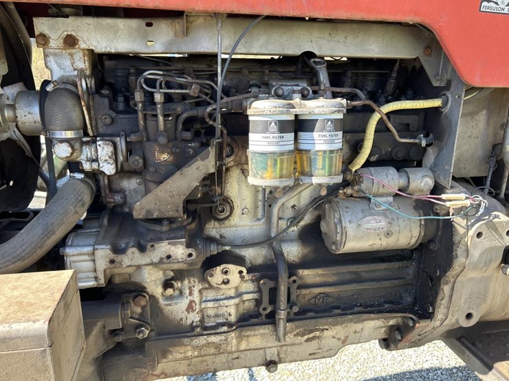 massey-ferguson-1100-image-11