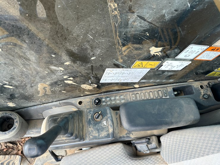 caterpillar-311fl-image-61