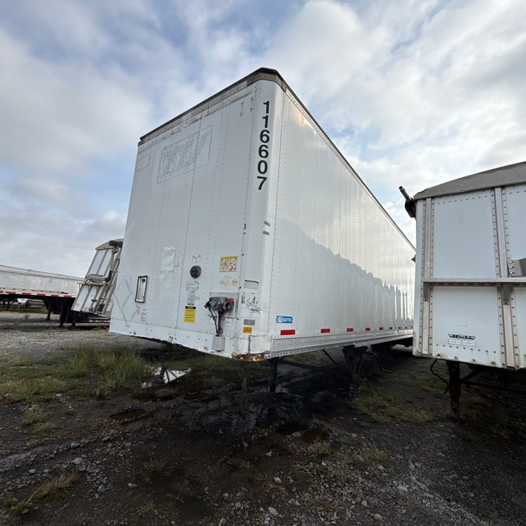 2016 STOUGHTON TRAILER