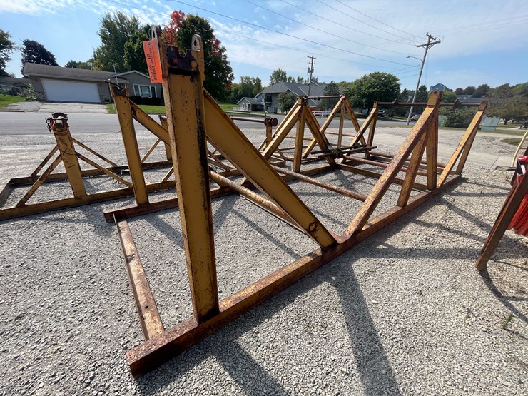 #13366-•-tripler-reel-carrier-stand-image-1