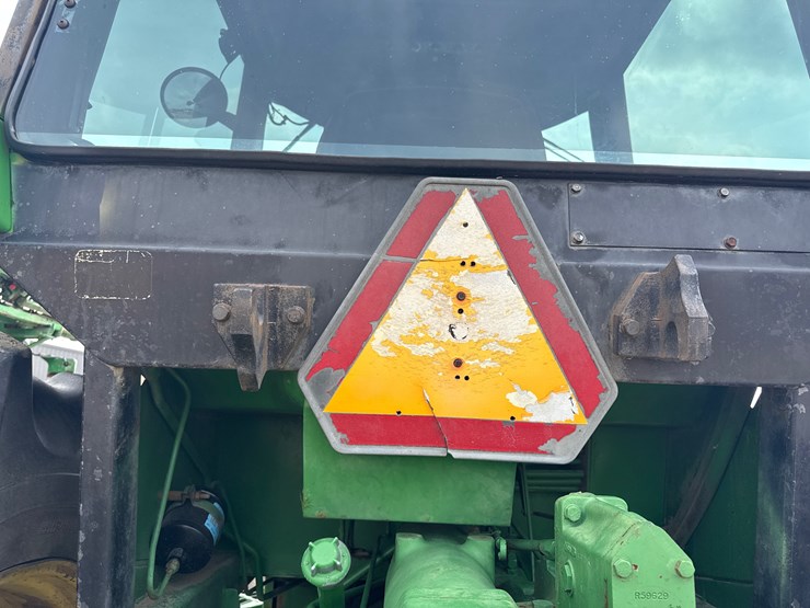 john-deere-4840-image-15