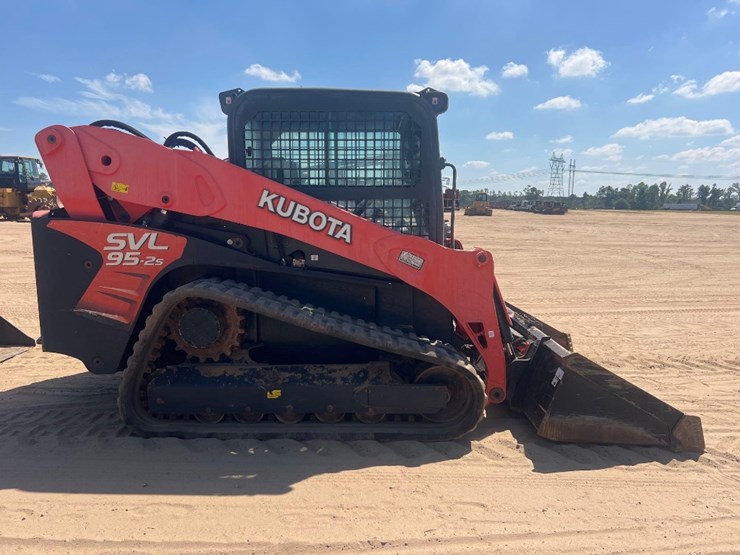 2019-kubota-svl95-2s-image-5
