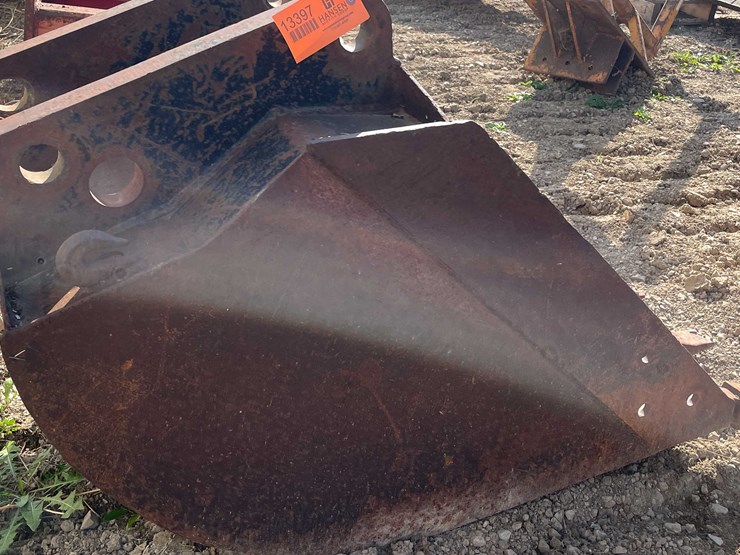 #13397-•-new-holland-bucket-image-6