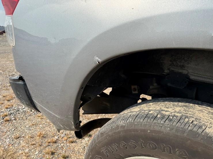 2011-toyota-tundra-image-22