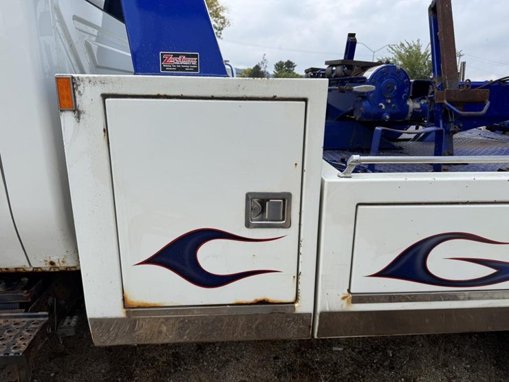 2006-international-durastar-4300-image-28