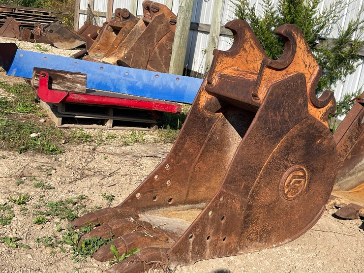 #13385-•-excavator-bucket-image-1