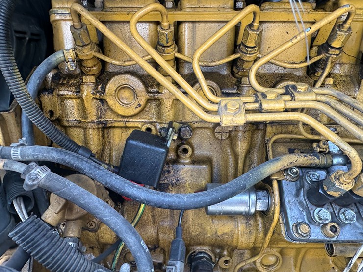 2007-caterpillar-xq20-image-25
