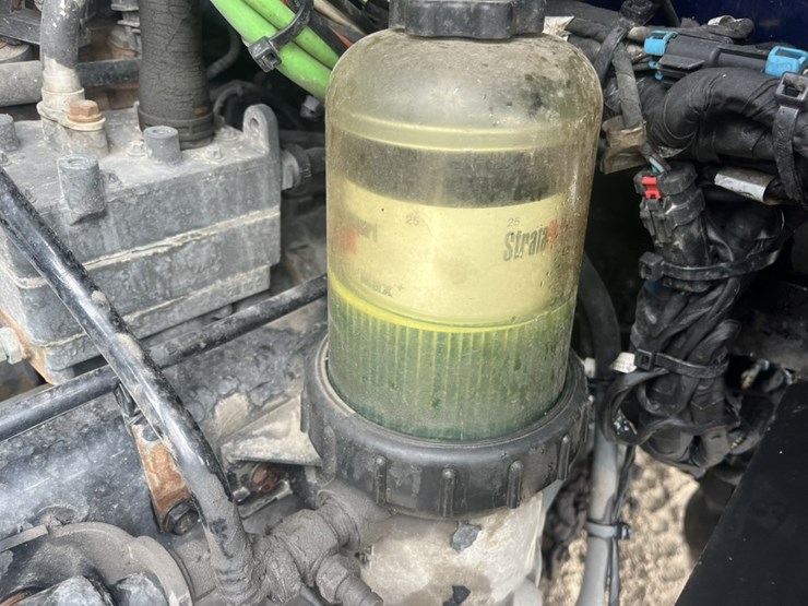 2020-kenworth-t680-image-13