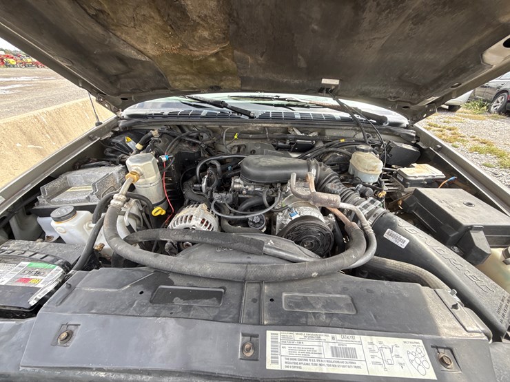 2001-chevrolet-s10-image-41