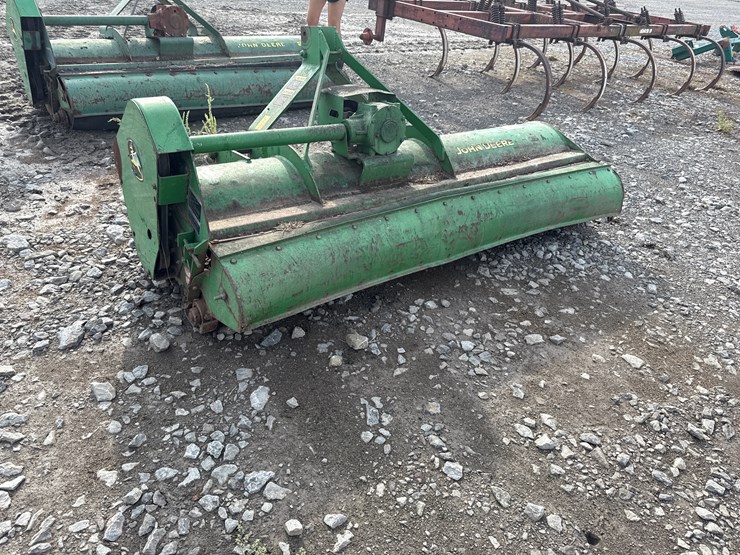 john-deere-7-image-4