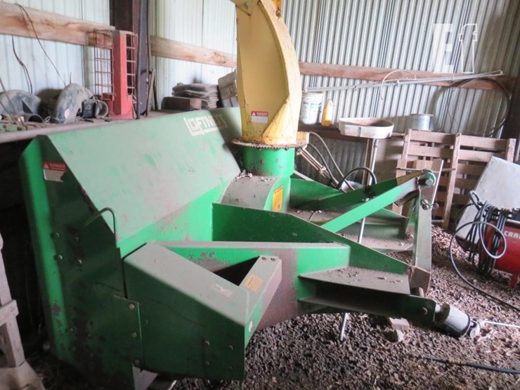 loftnuss-8'double-auger-snow-blower-image-1