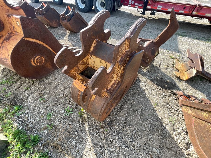 #13389-•-excavator-bucket-image-4
