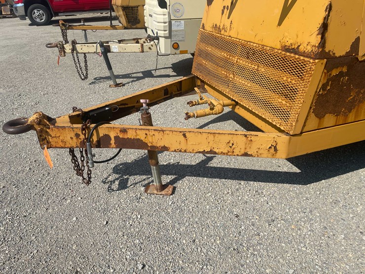 #13348-•-1992-atlas-corporation-tow-behind-compressor-image-57