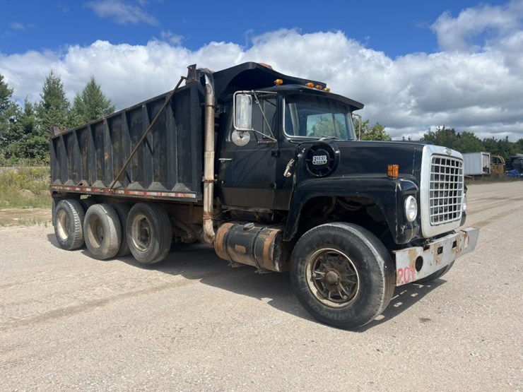 ford-9000-image-7