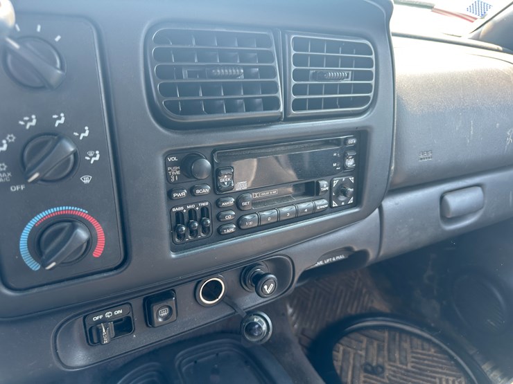 2000-dodge-durango-image-43