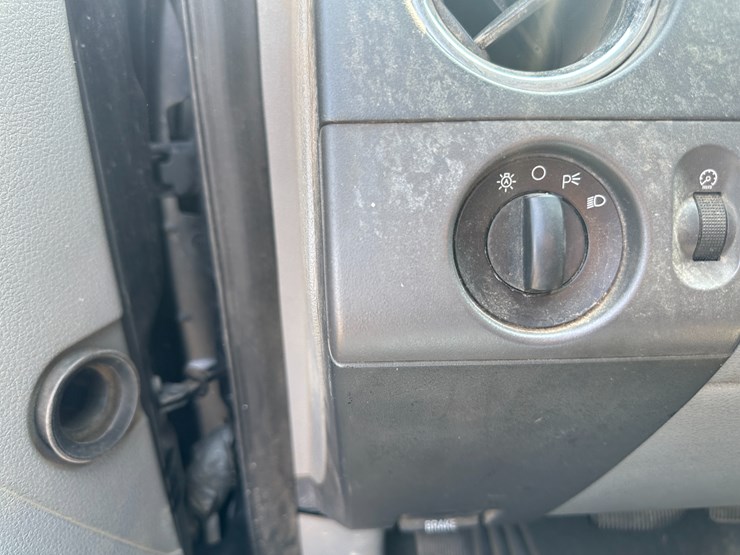 2005-ford-f150-image-51