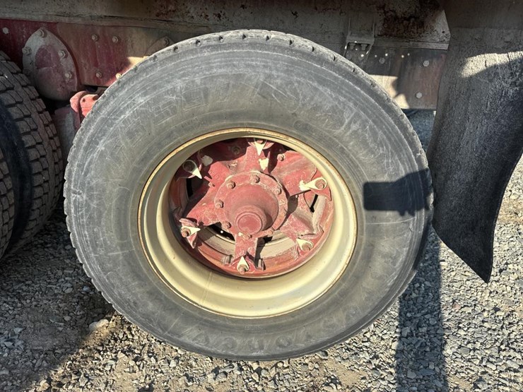 1986-mack-dm686sx-image-54