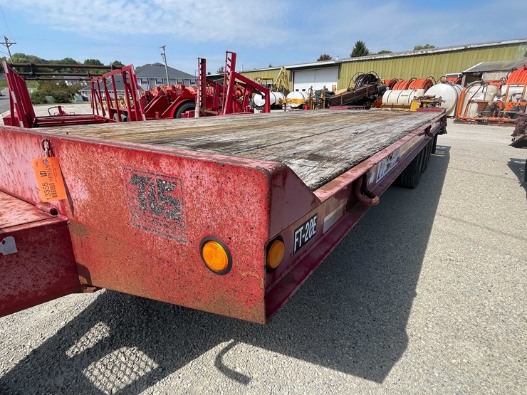 #13355-•-2002-felling-flatbed-trailer-(has-wi-title)-image-9