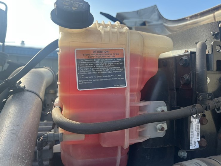 #1249-•-2011-navistar-7600-sba-6x4-2010-mixer-truck-image-33