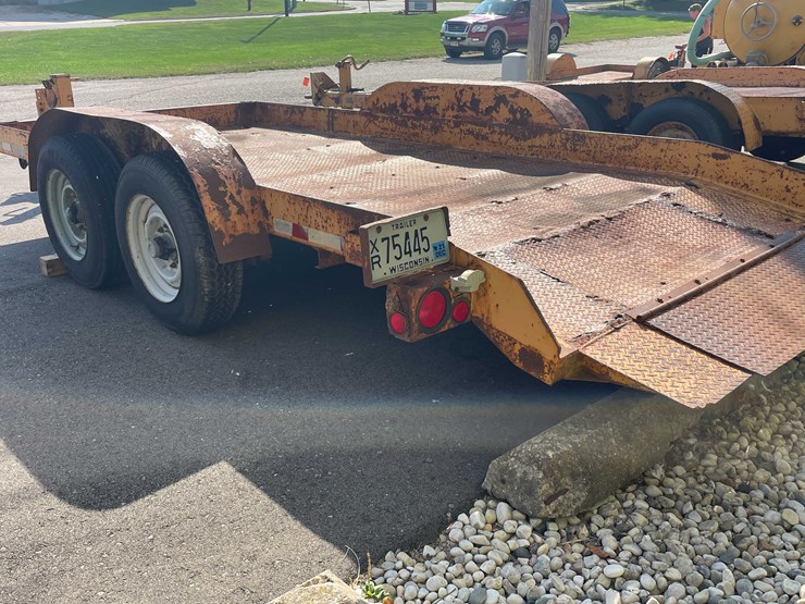 #13338-•-1991-butler-tilt-bed-trailer-(has-wi-title)-image-2