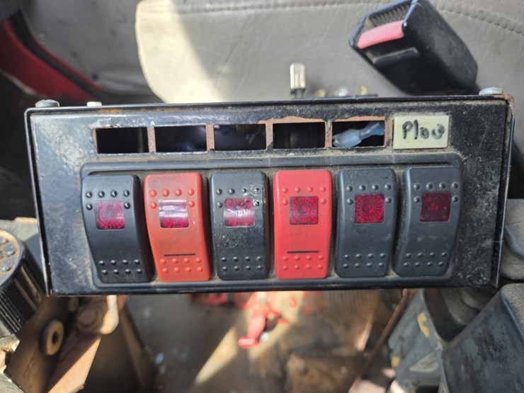 #1243-•-2002-international-6x4-dump-truck-image-55